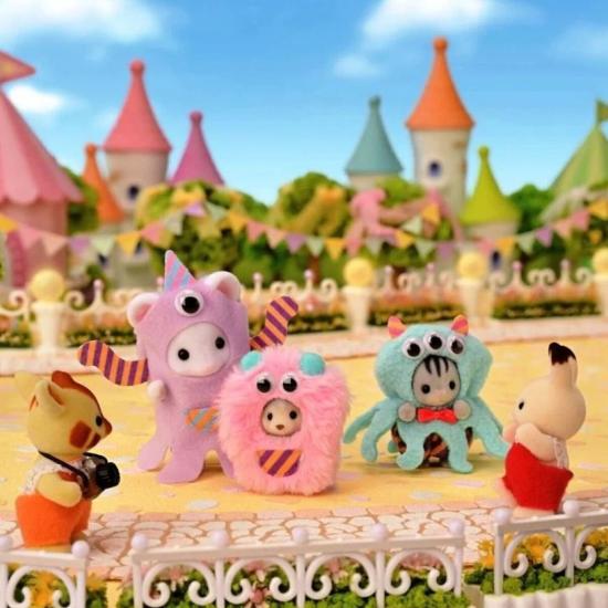 5846 Sylvanian Families Komik Canavar Üçlüsü +3 yaş